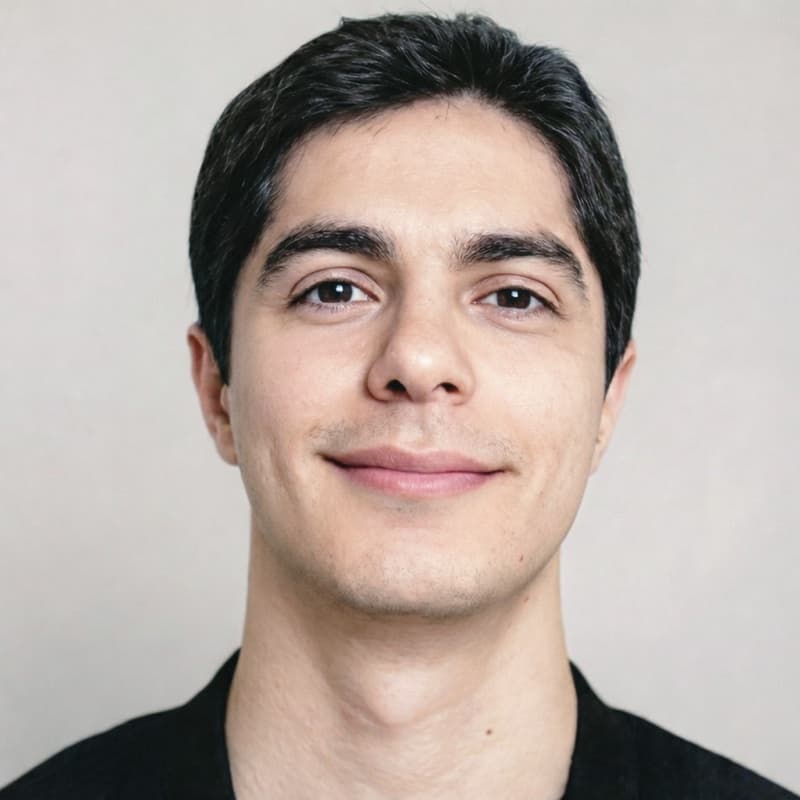 Portrait of Josue Silva